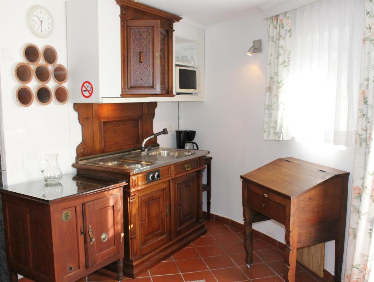 Barony Le Pergole Holiday Apartments ルガーノ エクステリア 写真