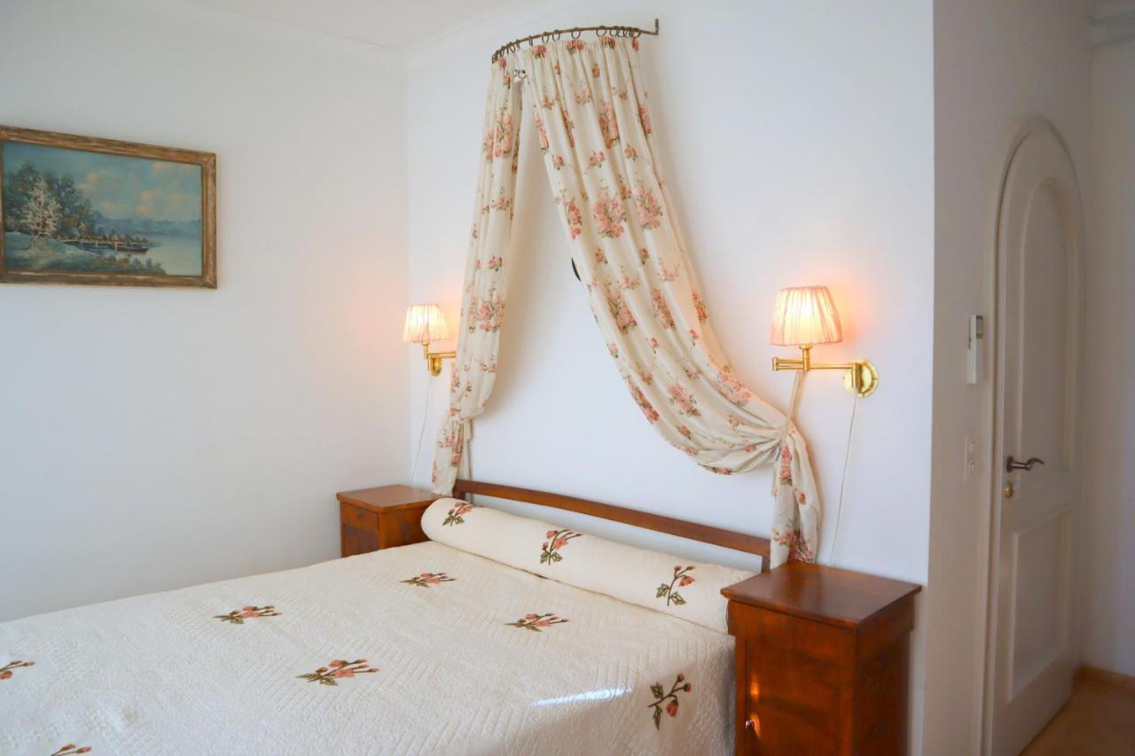 Barony Le Pergole Holiday Apartments ルガーノ エクステリア 写真