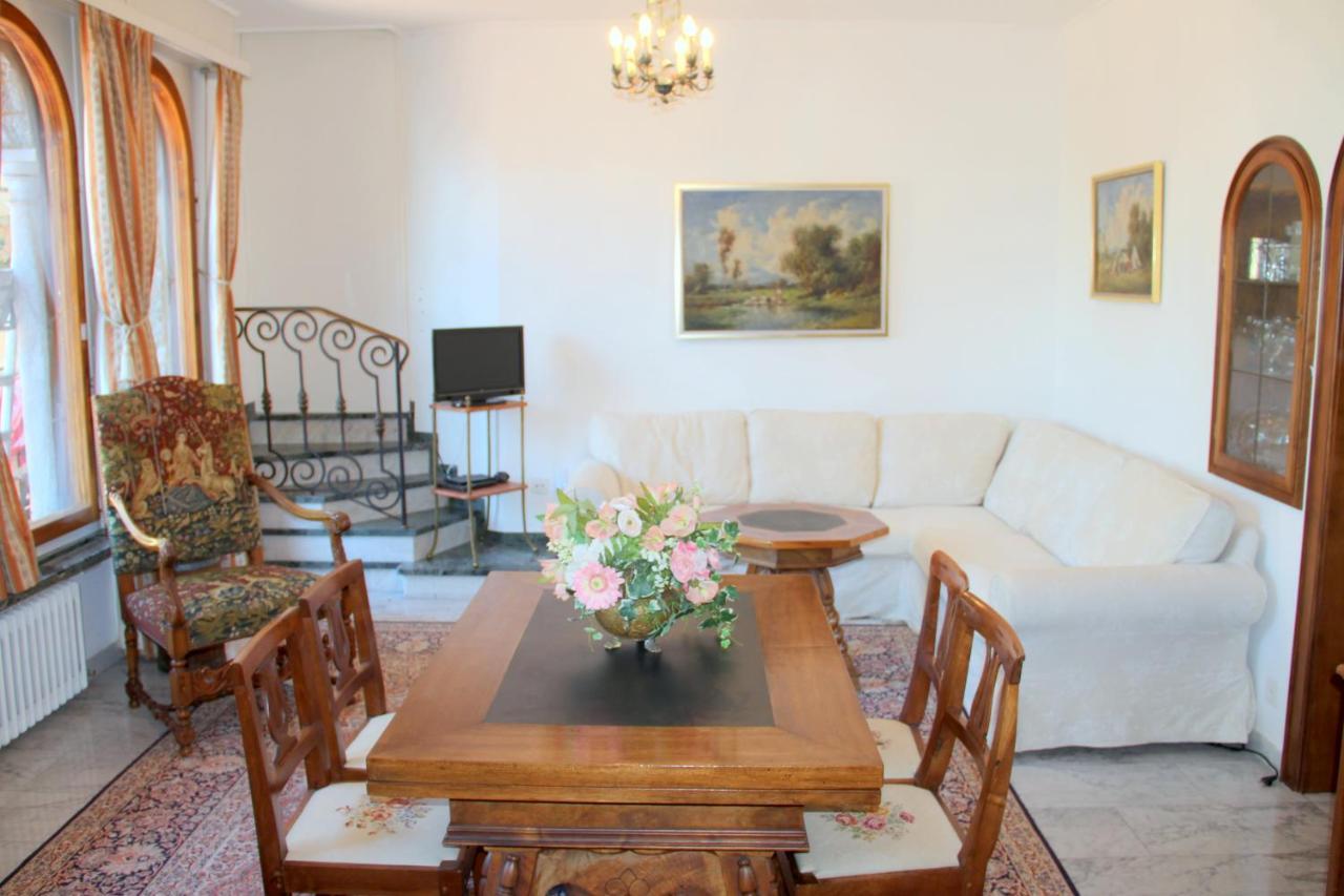 Barony Le Pergole Holiday Apartments ルガーノ エクステリア 写真