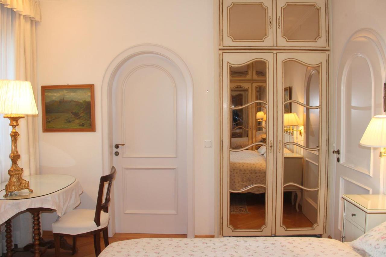 Barony Le Pergole Holiday Apartments ルガーノ エクステリア 写真
